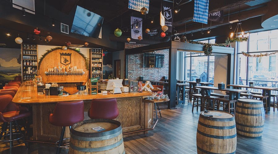 Was serviert ein deutsches Restaurant?