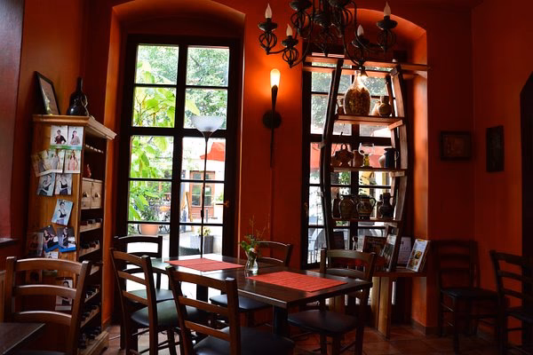 Warum heißt Dresden Neustadt?