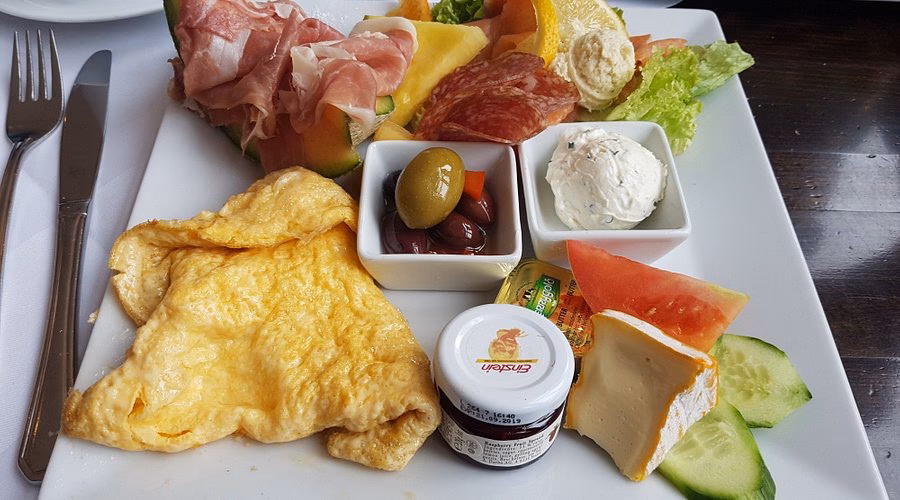 Hat Albert Einstein in Ulm gewohnt?