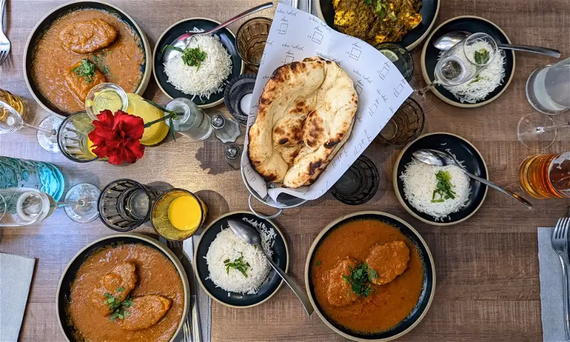 Wer ist der Besitzer von M Restaurants?