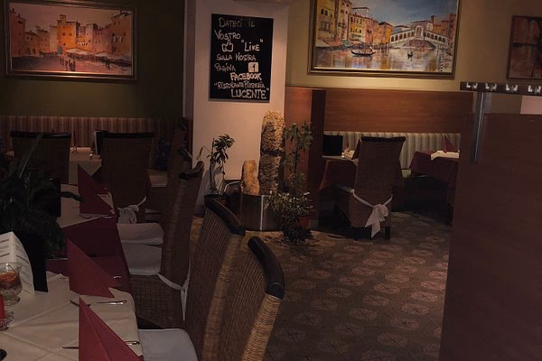 Haben Lokale Allerheiligen geöffnet?