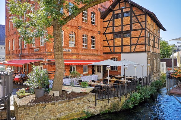 Für welches Essen ist Erfurt bekannt?