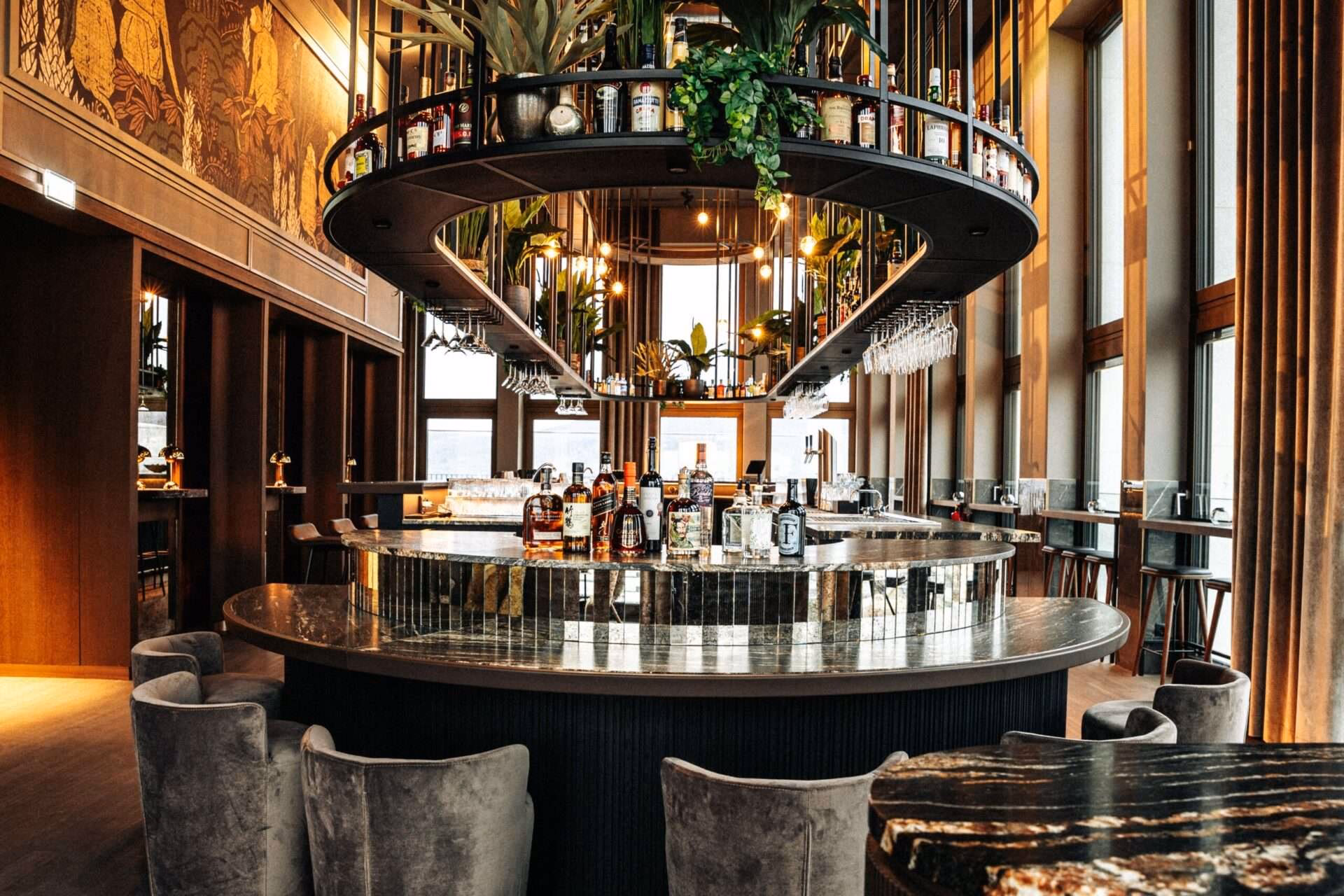 Was kostet ein Frühstück im Hotel Atlantic?