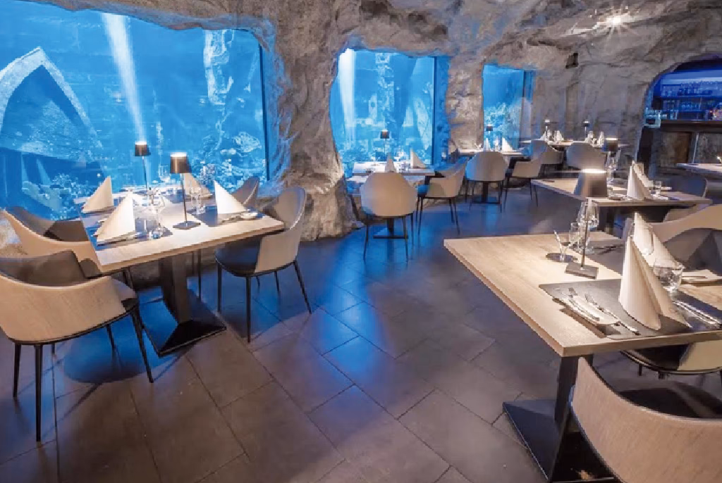 Wie heißen die geheimen Restaurants?