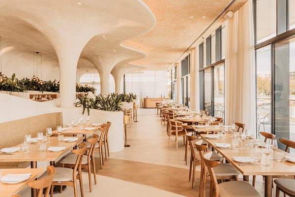 Für welches Essen ist Barcelona am besten bekannt?