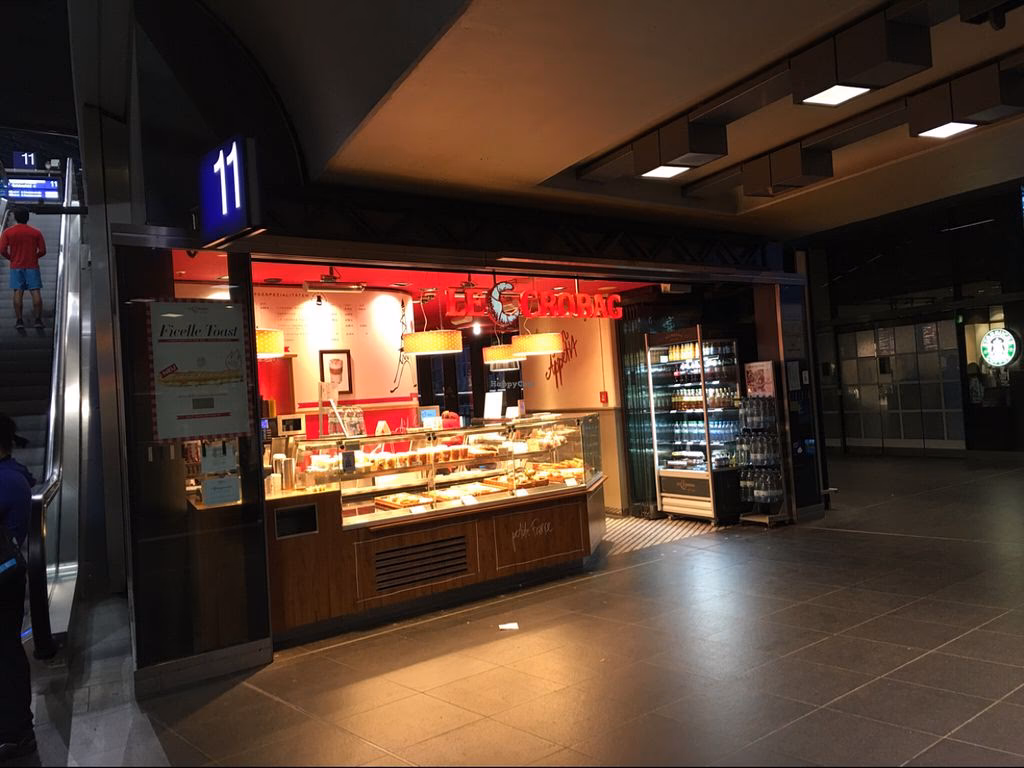 Was ist der Unterschied zwischen Berlin HBF und Berlin HBF Tief?