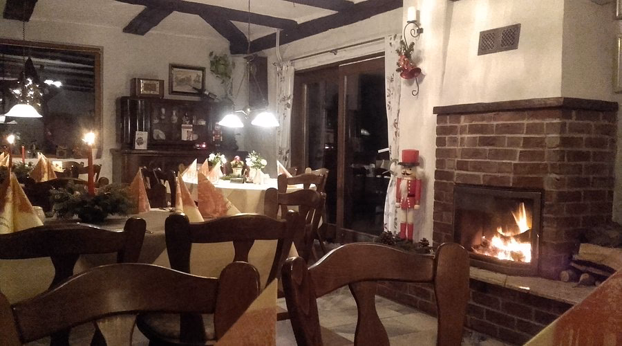 Welches Restaurant hat den Slogan „Das ist Gute-Laune-Essen“?