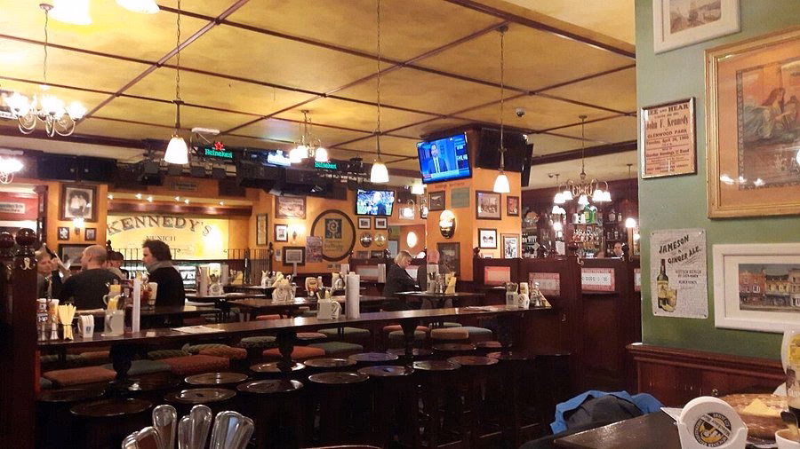 Wann ist im Kennedys Karaoke?