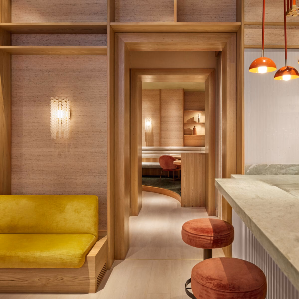 Wer ist der Chef von KOMU?