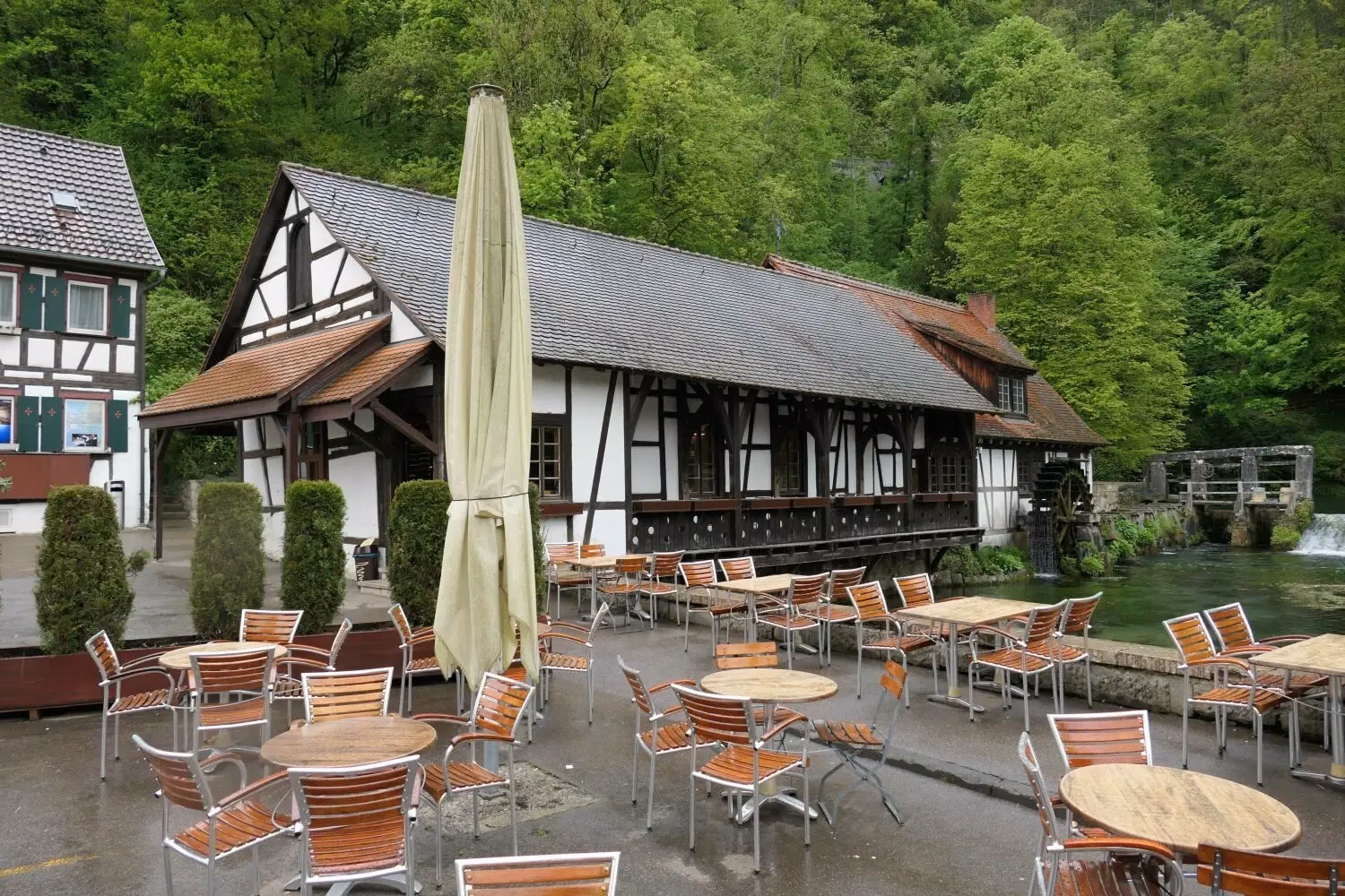 Warum schließt der Blautopf?