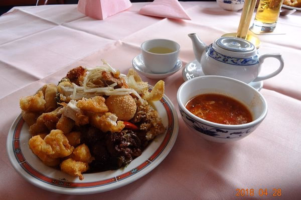 Haben chinesische Restaurants zwei Speisekarten?