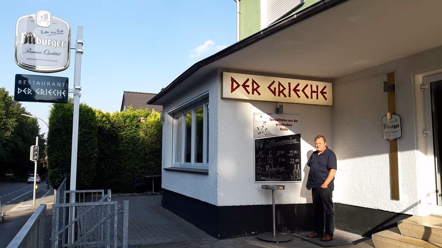 Wem gehört der Grieche Frankfurt?