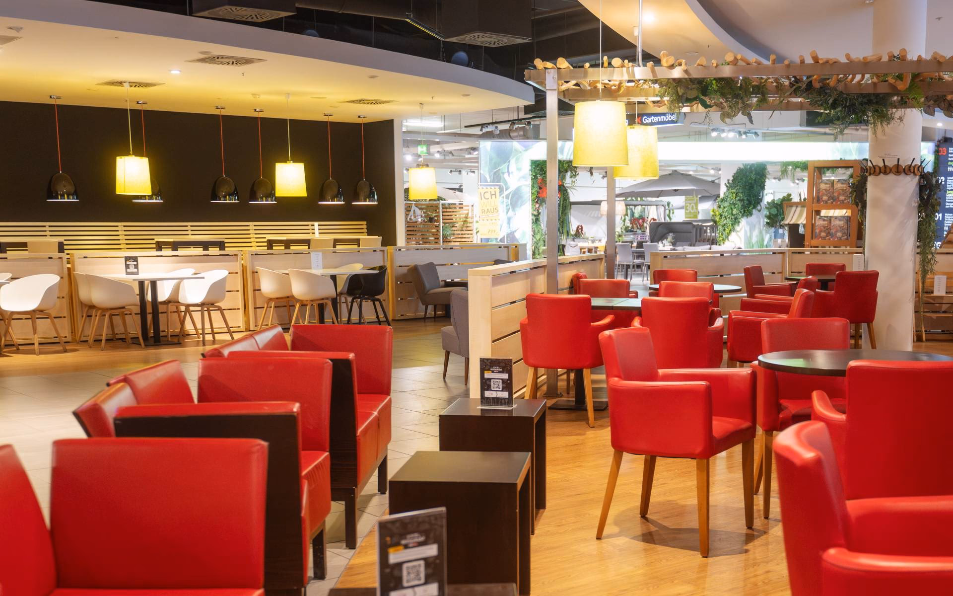 Wie lange kann man bei dodenhof frühstücken?