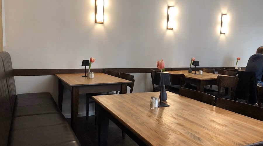 Wie viel Geld braucht man für ein kleines Restaurant?