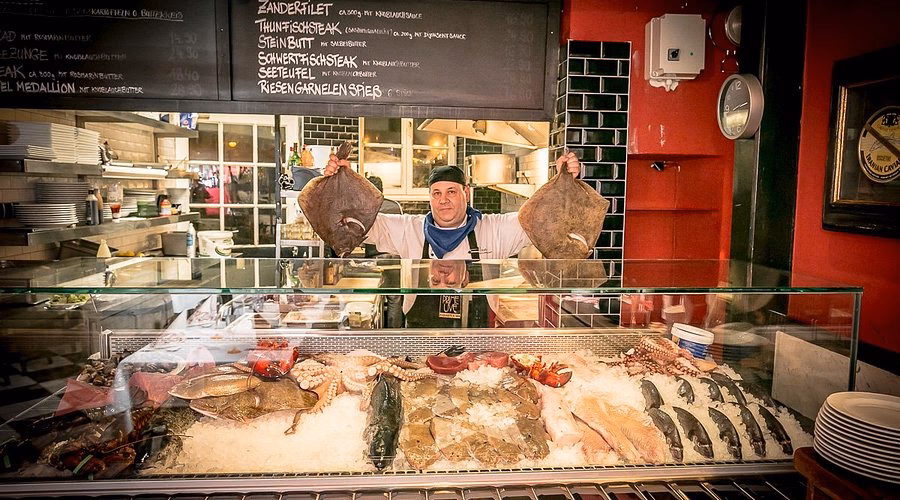 Was gibt es auf dem Fischmarkt?