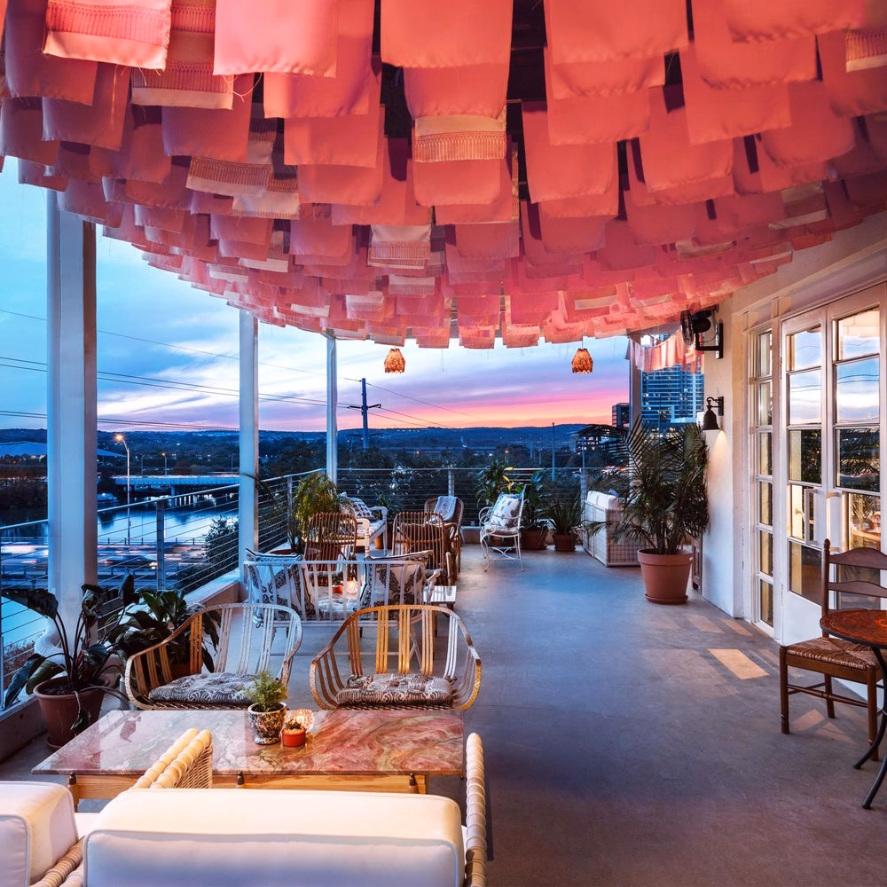 Wie viel Trinkgeld gibt es im Gourmet Restaurant?