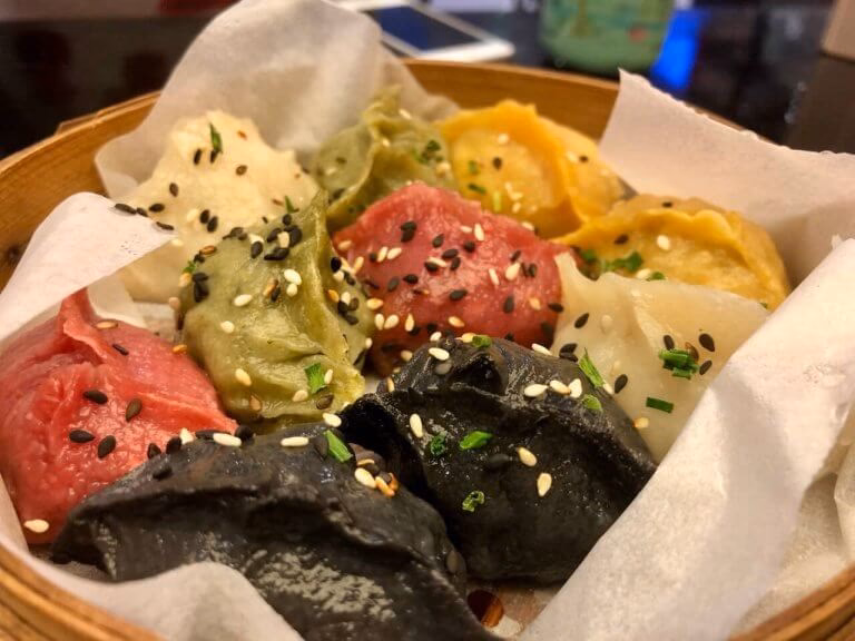 Was kann man in der Hamburger Meile machen?