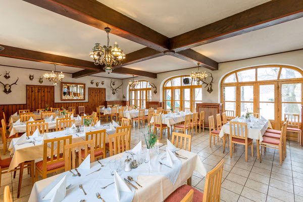 Welcher Orden ist im Stift Heiligenkreuz?