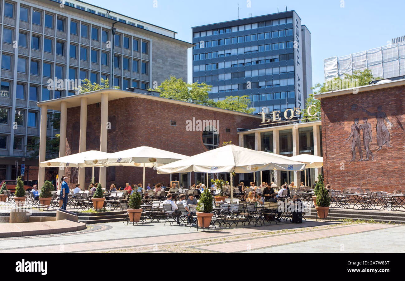 Wie viele Restaurants besitzen Ken und Lisa?