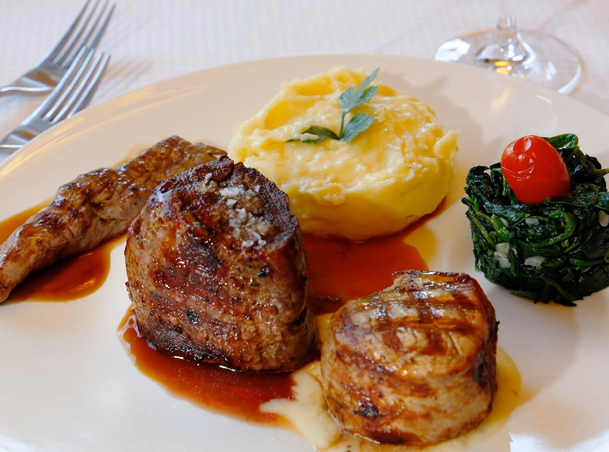 Wann gab es das erste griechische Restaurant in Deutschland?