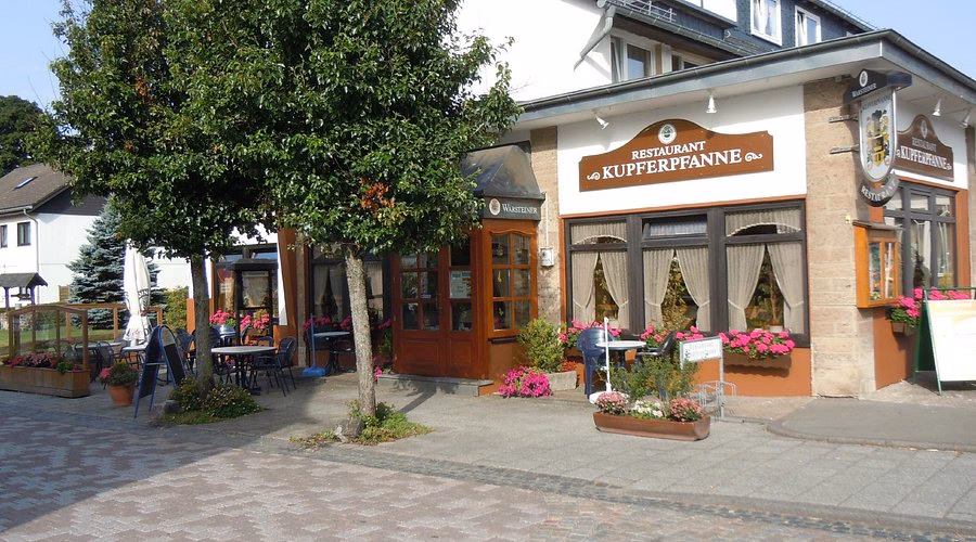 Wie heißt das Restaurant Rasheeda?