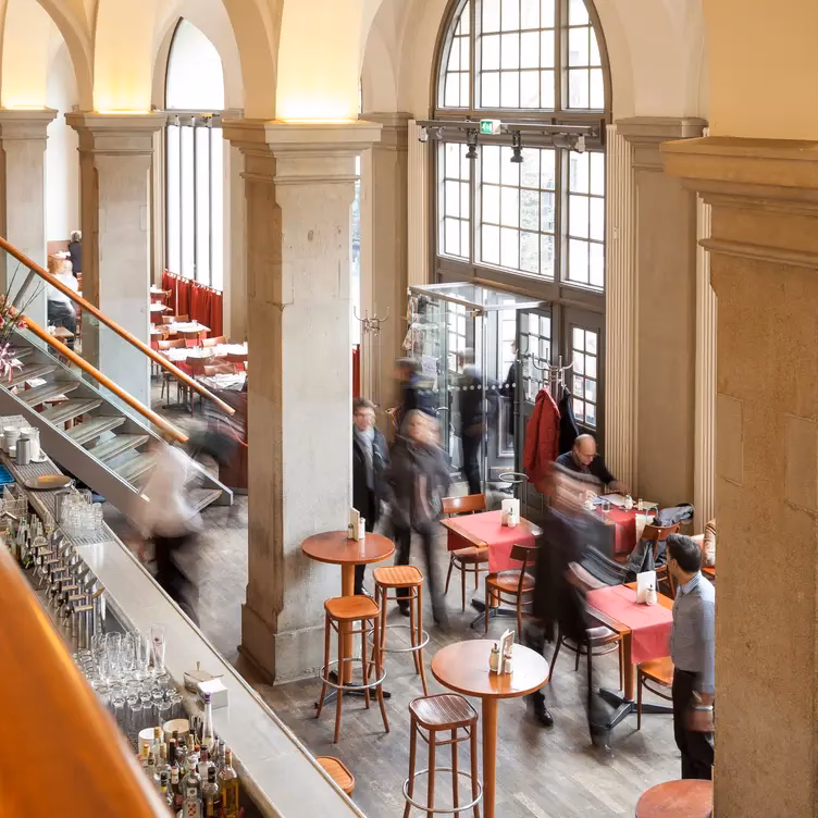 Wann hat das Literaturhaus München geöffnet?