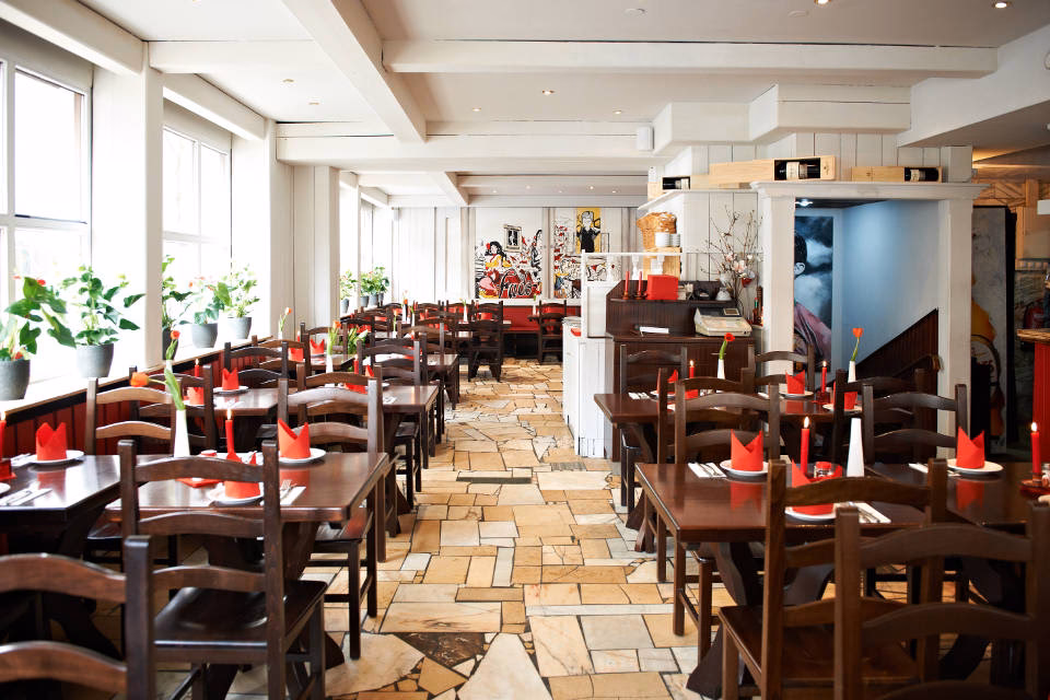 In welchem Hotel sind die Portugiesen in Hamburg?