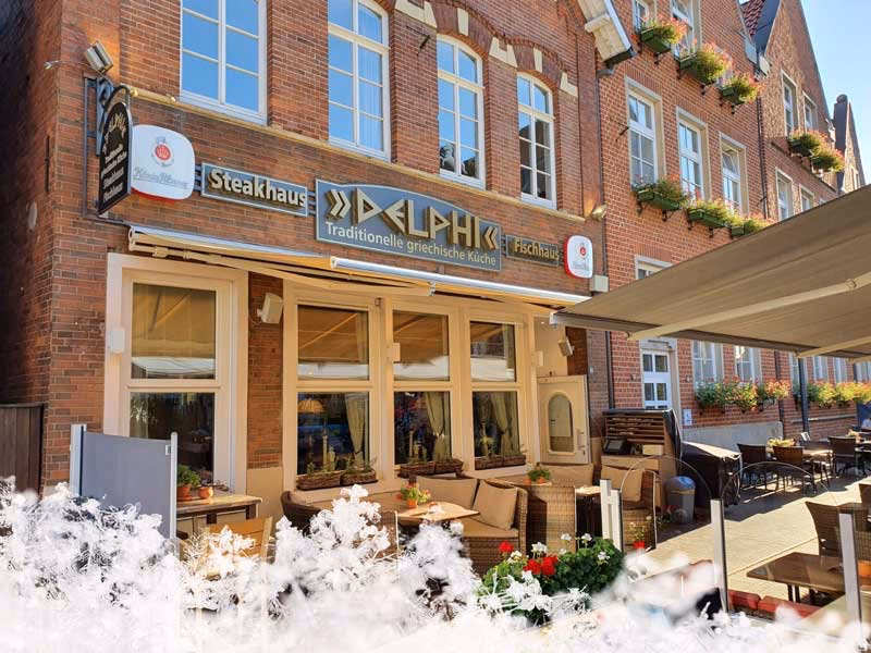 Wann hat Delphi geöffnet?
