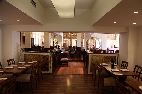 Warum gehören so viele Restaurants Griechen?