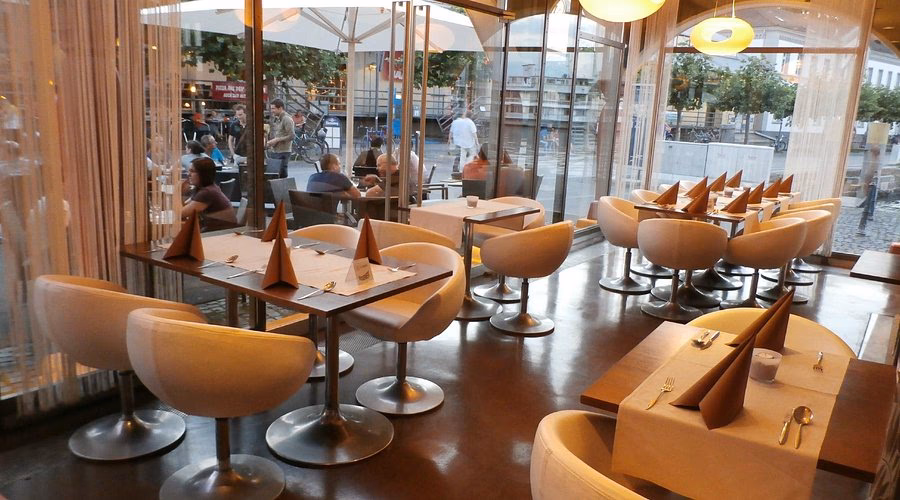 Gibt es im Horseshoe Bay ein Restaurant?