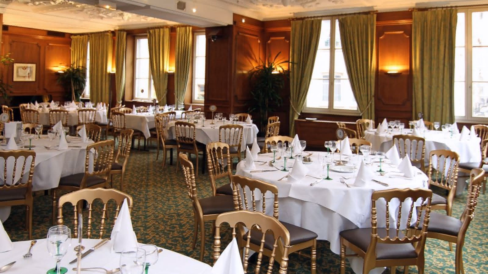 Wann wurde das Haus Kammerzell gebaut?