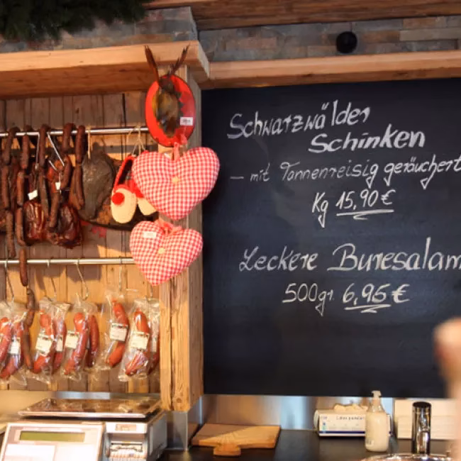 Kann man am Mummelsee essen?