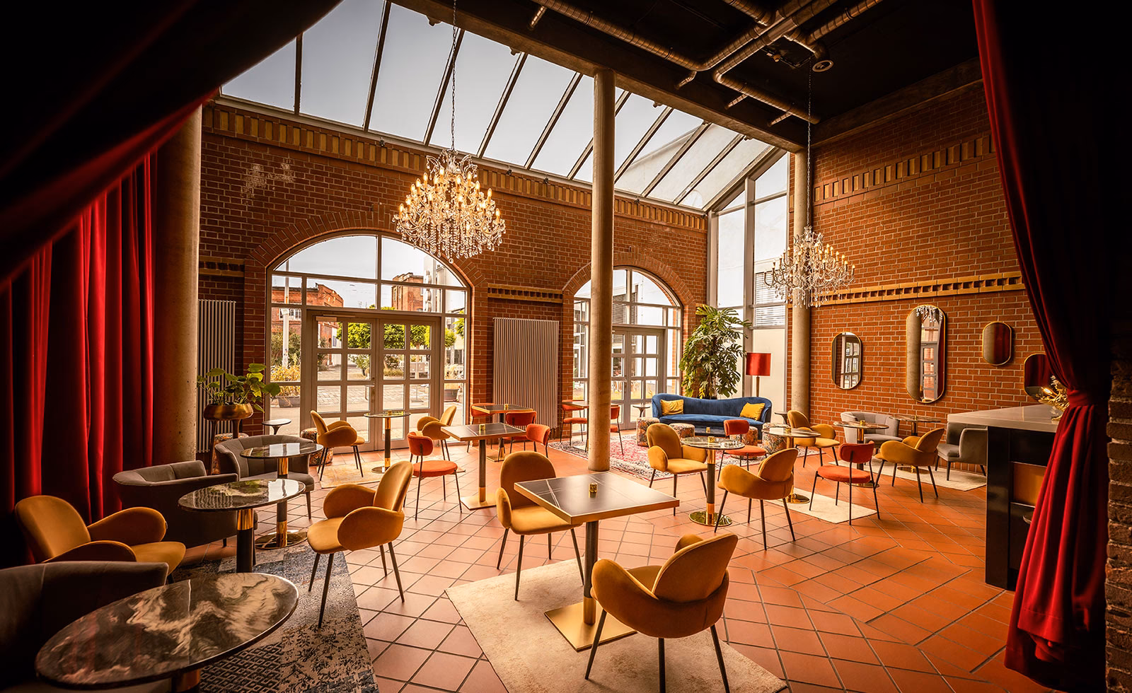 Wann ist Einlass im Capitol Düsseldorf?