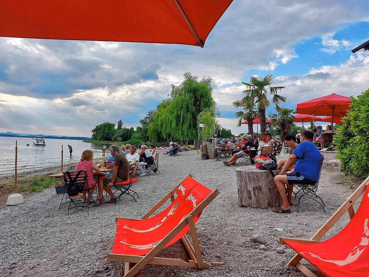 Wie viele Einwohner hat Reichenau?