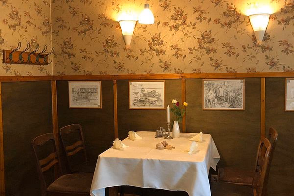 Warum ist das Restaurant Ivy so berühmt?