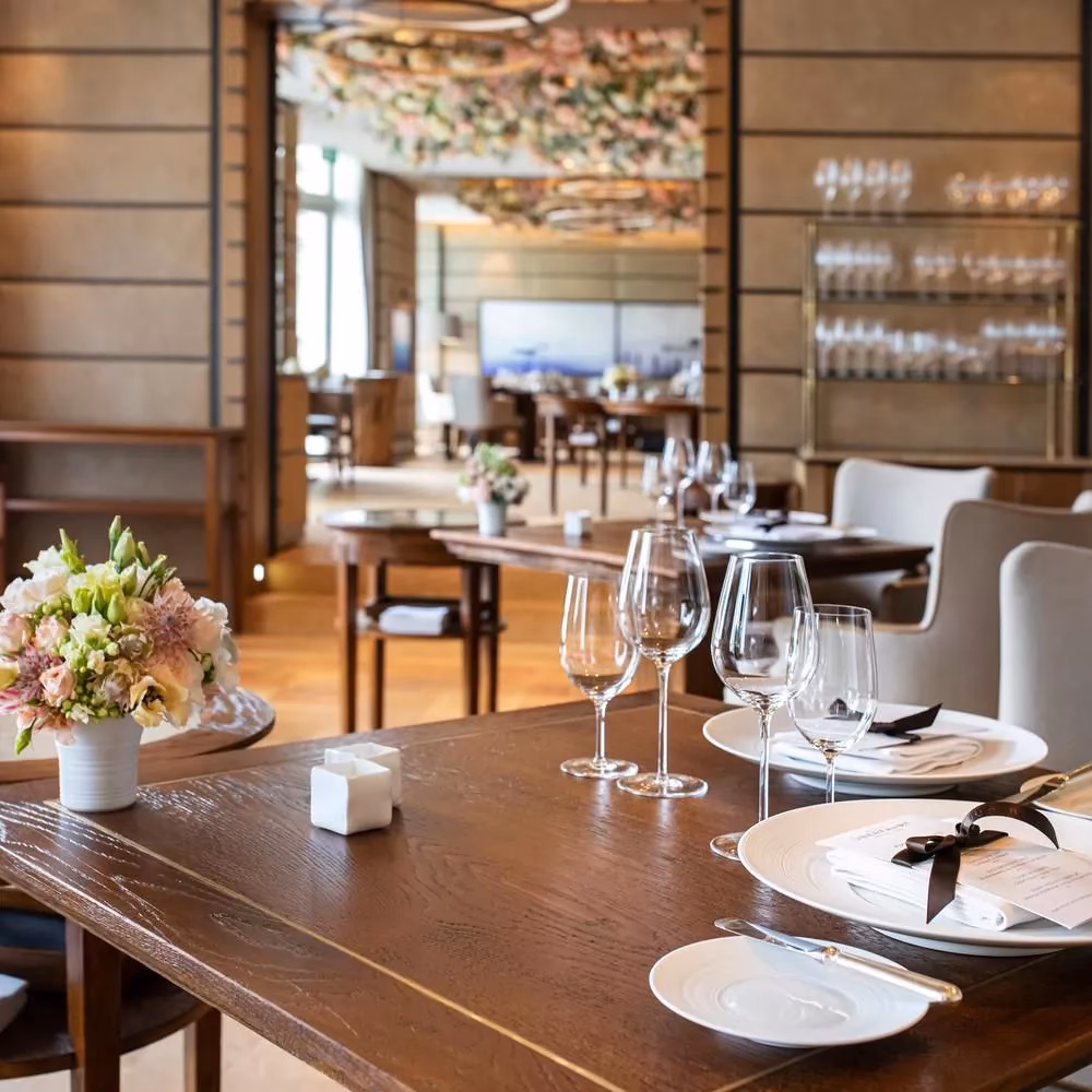 Welche Restaurants gibt es im Seehotel Überfahrt am Tegernsee?