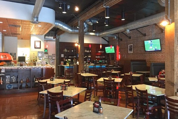 Was ist günstiger im Restaurant Essen oder mitnehmen?