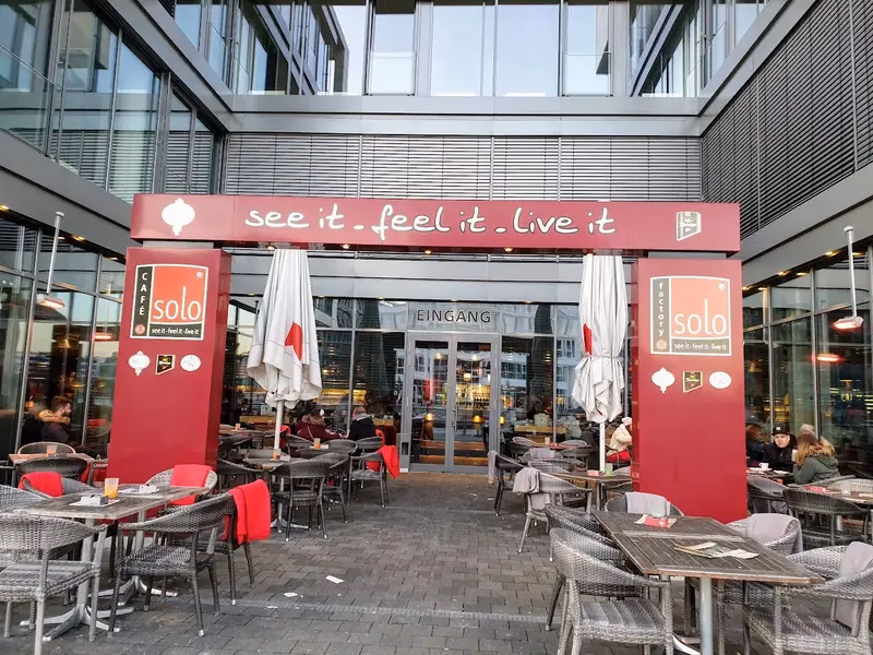 Welches Restaurant schließt am Phoenixsee?