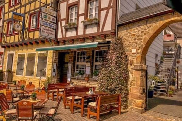 Wem gehört das Outlet in Bad Münstereifel?