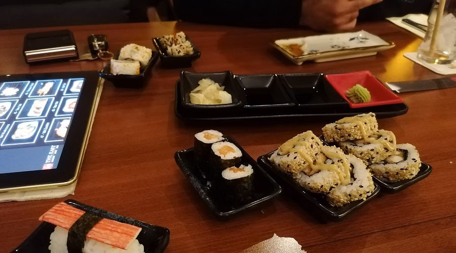 Wie hoch sind die Preise im Restaurant The East Hanau?