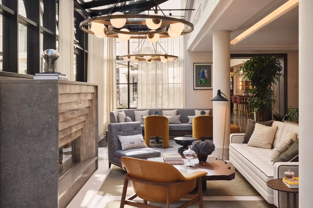 Wie viele Zimmer hat Rosewood München?