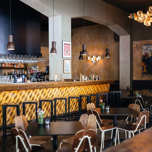 Wie lange dauert Starlight Express in Bochum?