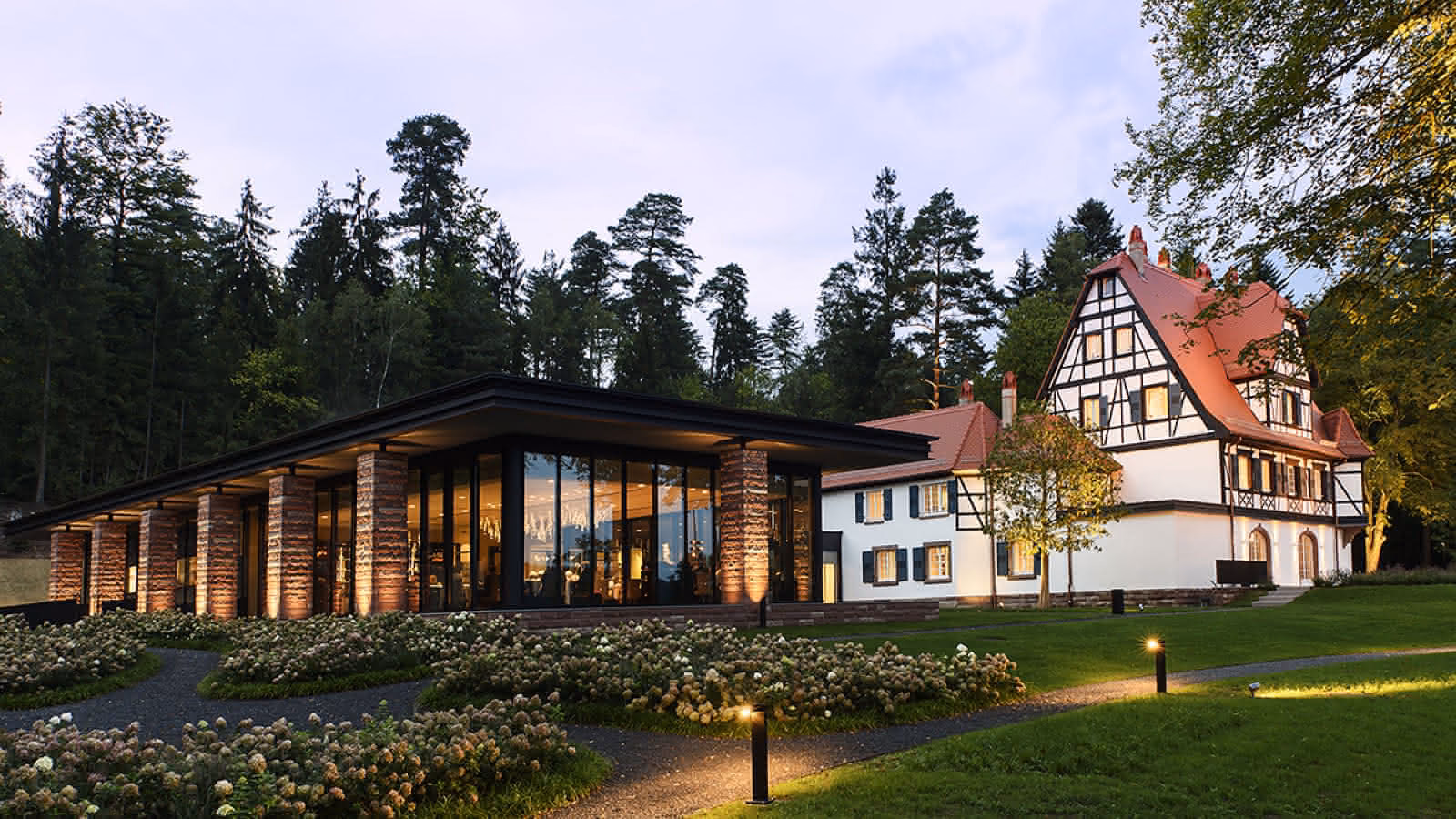 Wie viele Michelin-Sternerestaurants gibt es in Frankreich?