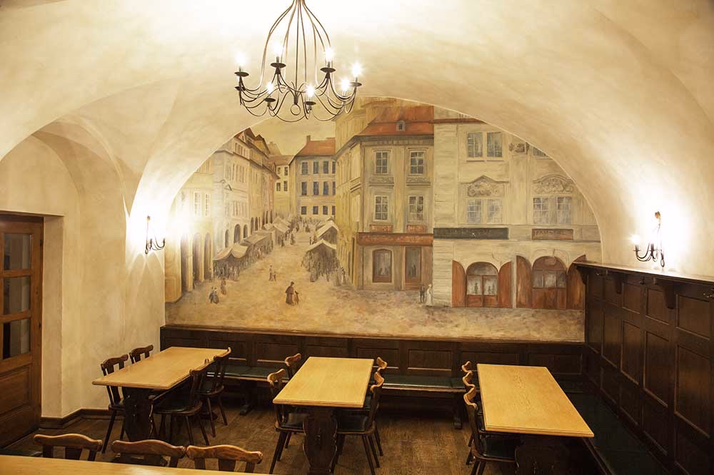 Why are there so many Italian restaurants in Prague?